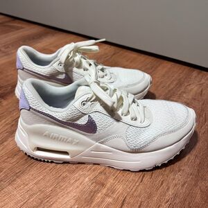Nike Womens‎ Air Max SYSTM Shoes Sz 8 White Purple DV6841-100 Sneaker Athletic